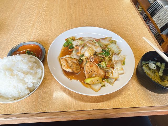 043.JPG
