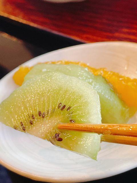 060.JPG