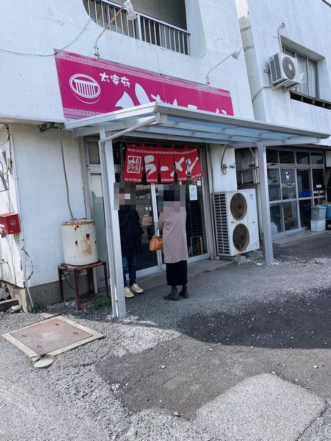 010.JPG